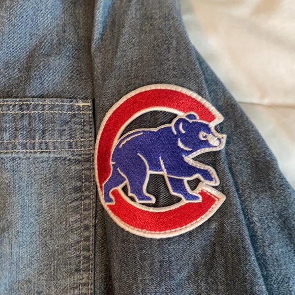 Original ‘Cubs’ Baseball button down made by Levi’s - Picture 2 of 4